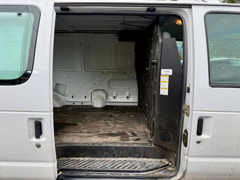 2011 Ford E-Series