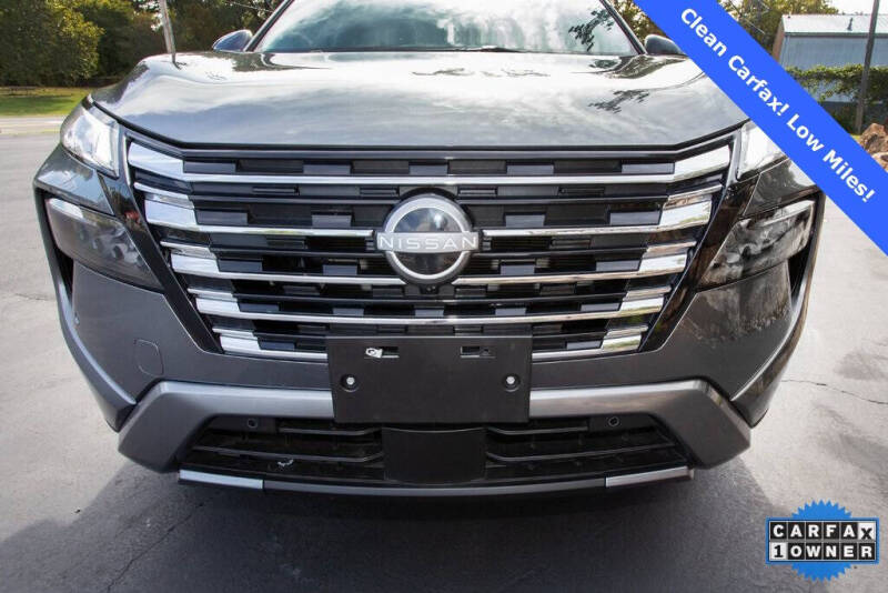 2024 Nissan Rogue SL