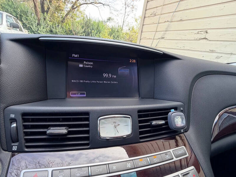 2015 Infiniti Q70 3.7