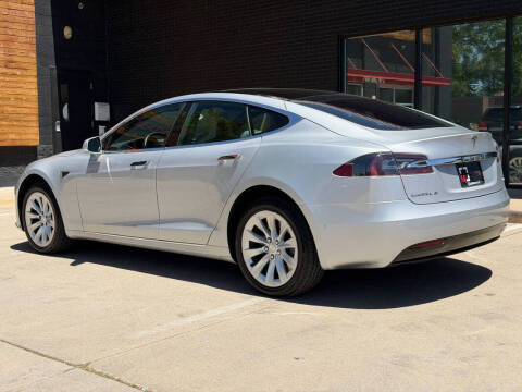2016 Tesla Model S