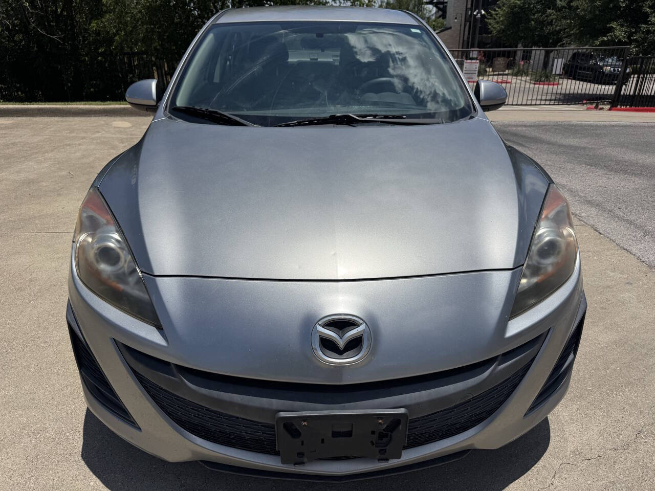 Gray 2010 Mazda Mazda3 i SV i SV 4dr Sedan 2
