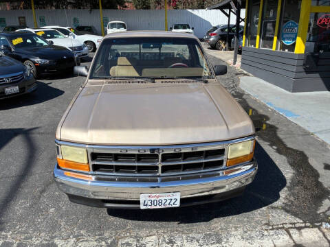 1992 Dodge Dakota LE