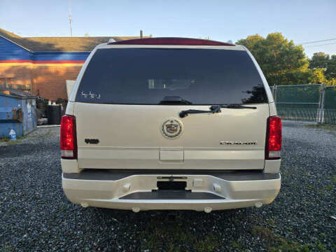 2005 Cadillac Escalade