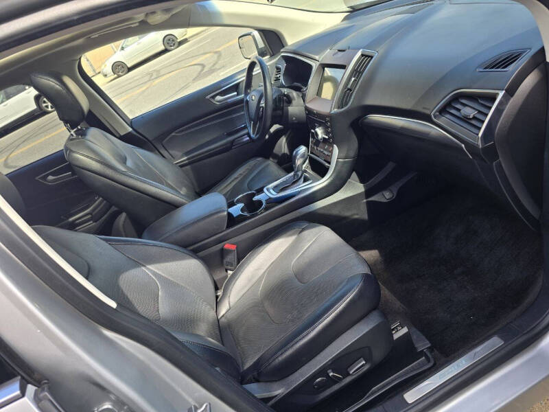 2018 Ford Edge Titanium