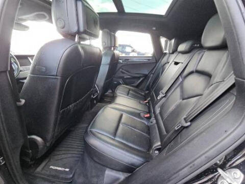 2018 Porsche Macan S