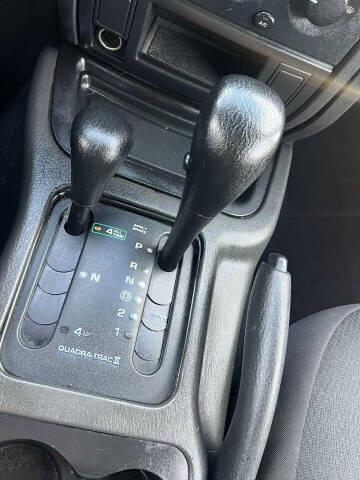 2004 Jeep Grand Cherokee Laredo