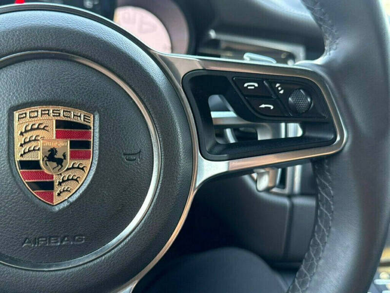 2017 Porsche Macan