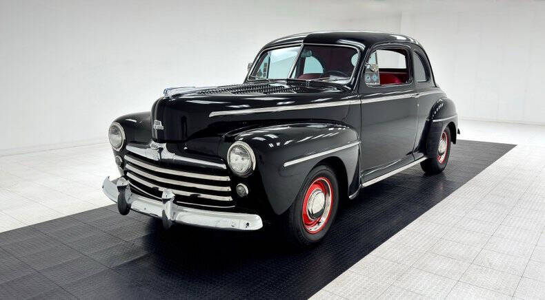 1948-ford-super-deluxe.jpg