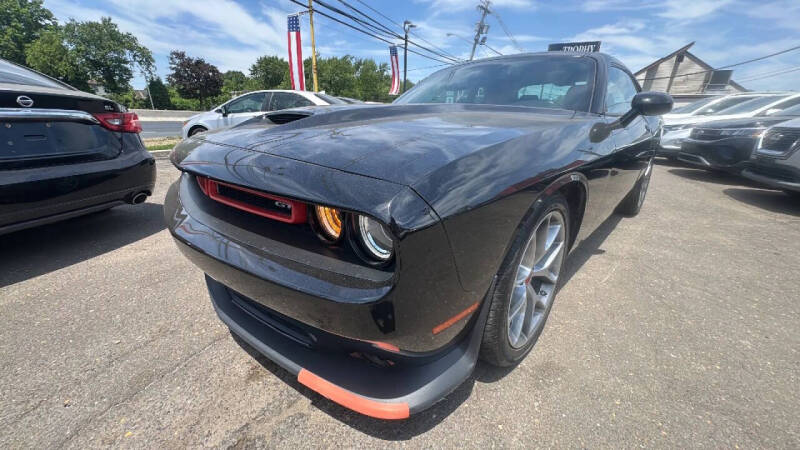2022 Dodge Challenger GT Auto's photo