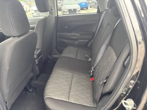 2022 Mitsubishi Outlander Sport ES