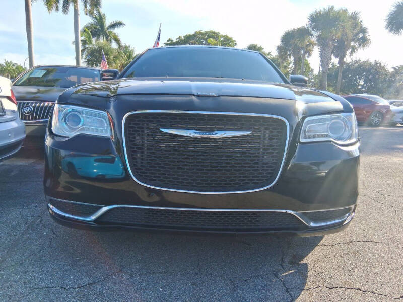 2014 Chrysler 300