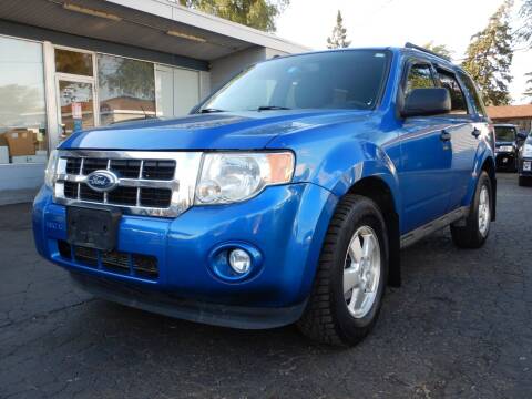 2011 Ford Escape for sale at Car Luxe Motors in Crest Hill IL