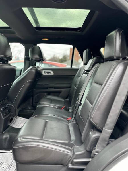 2014 Ford Explorer Sport