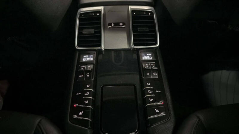 2015 Porsche Panamera S E-Hybrid