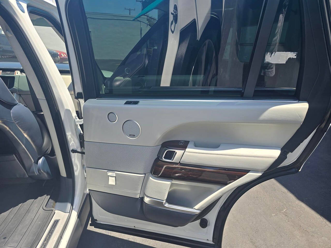 2016 Land Rover Range Rover 14