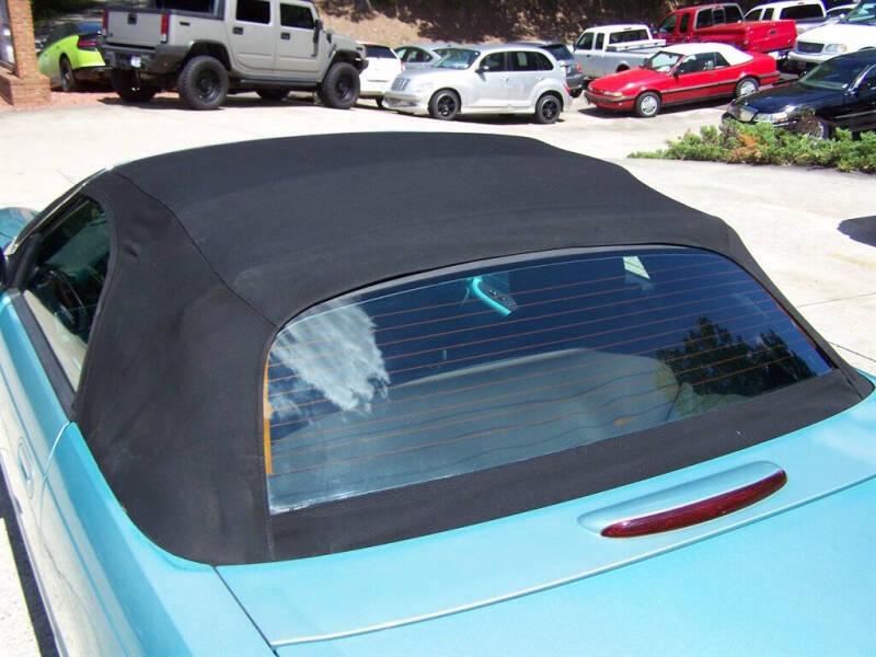 2002 Ford Thunderbird Deluxe