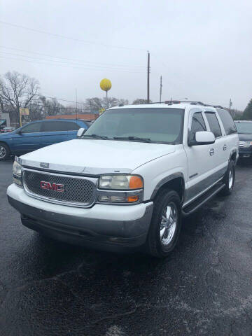 2005 GMC Yukon XL for sale at Gator's Auto Sales in Garland TX