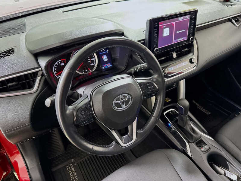 2022 Toyota Corolla Cross LE
