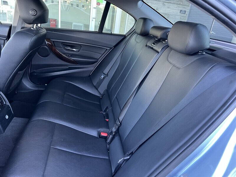 2014 BMW 3 Series 328i