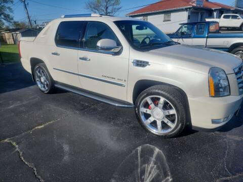 2007 Cadillac Escalade EXT for sale at Ace Motors in Saint Charles MO