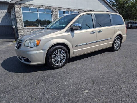 2015 Chrysler Town and Country for sale at Woodcrest Motors in Stevens PA