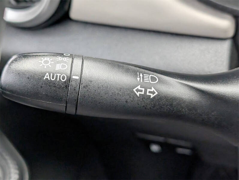 2020 Nissan Versa SV