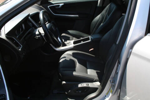 2015 Volvo XC60 T6 Premier Plus