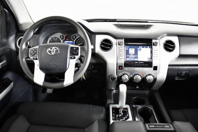 2016 Toyota Tundra SR5