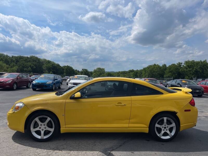 2008 Pontiac G5 for sale at CARS PLUS CREDIT in Independence MO