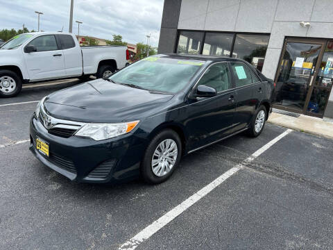 2013 Toyota Camry for sale at GS AUTO SALES INC in Milwaukee WI