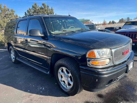 2005 GMC Yukon XL for sale at BERKENKOTTER MOTORS in Brighton CO