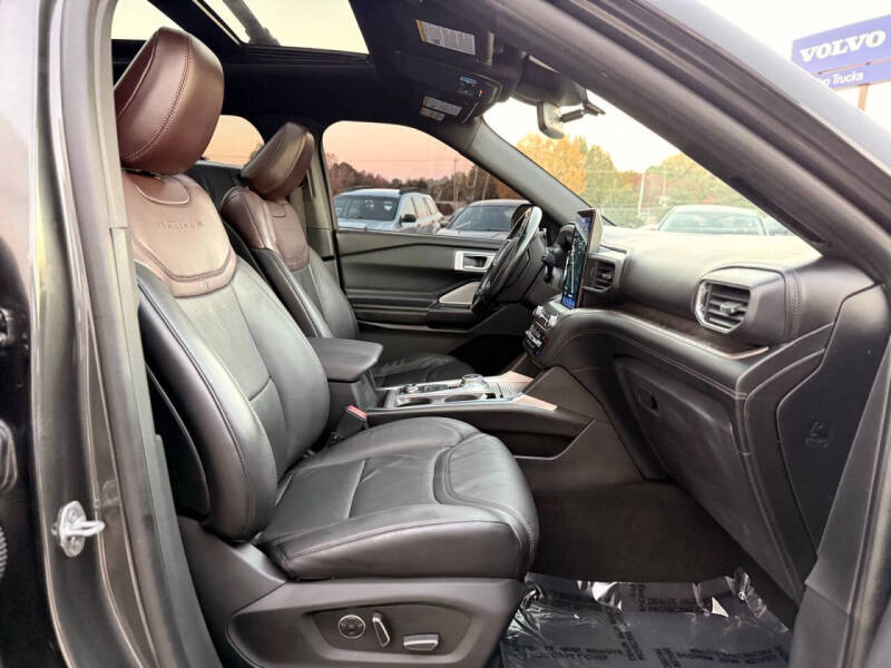 2020 Ford Explorer Platinum