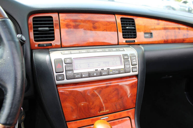 2002 Lexus SC 430