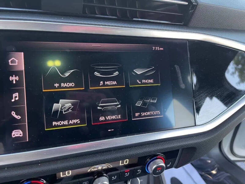 2019 Audi Q3 quattro Premium 45 TFSI