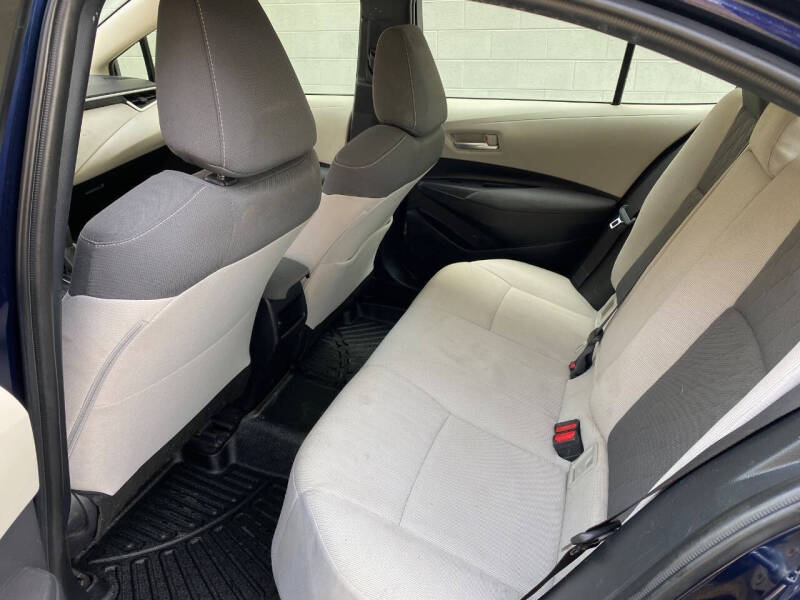 2020 Toyota Corolla LE