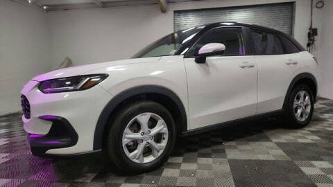 2025 Honda HR-V LX