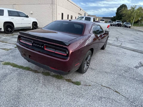 2019 Dodge Challenger SXT