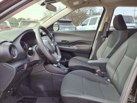 2025 Nissan Kicks Play S