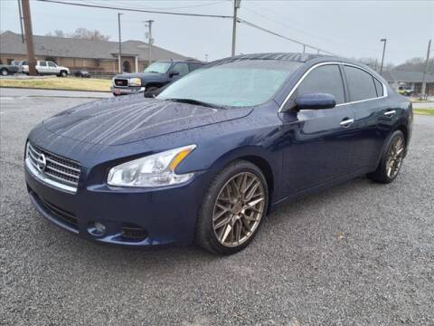 2010 Nissan Maxima for sale at Ernie Cook and Son Motors in Shelbyville TN