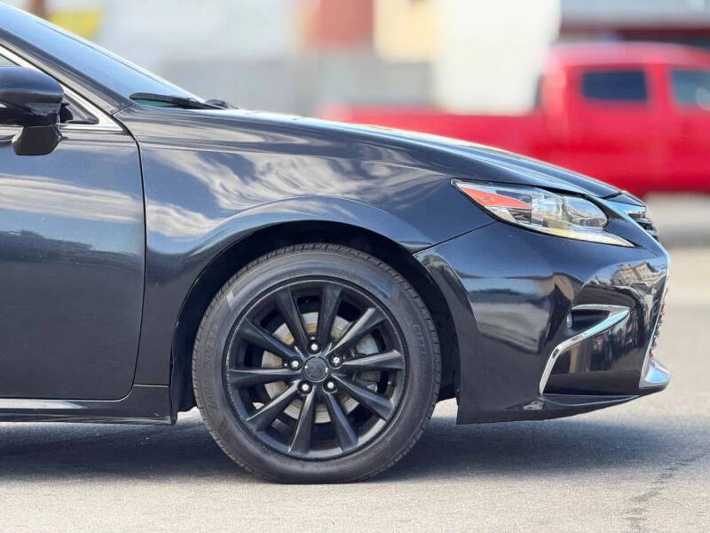 2017 Lexus ES 350