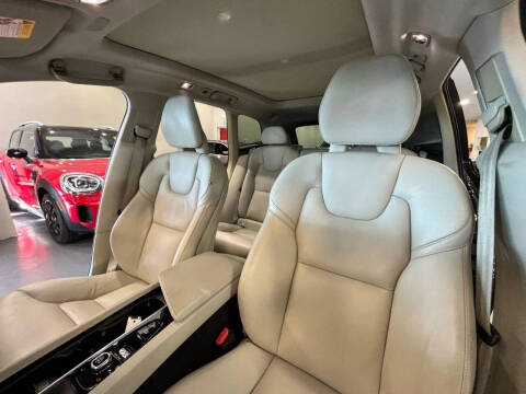 2019 Volvo XC60 T5 Momentum