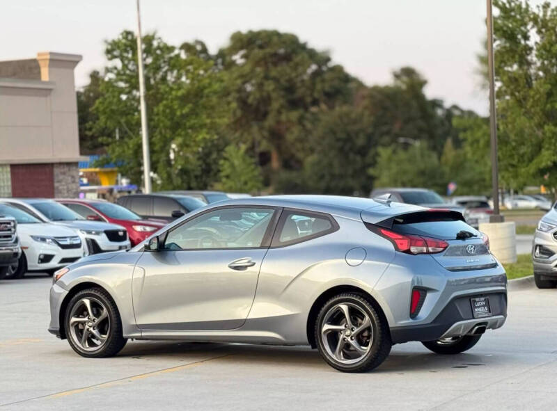 2019 Hyundai Veloster