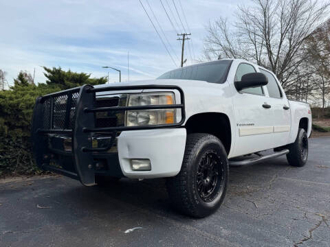 2008 Chevrolet Silverado 1500 for sale at Lenoir Auto in Hickory NC