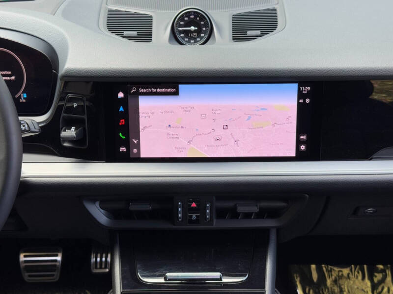 2024 Porsche Cayenne S