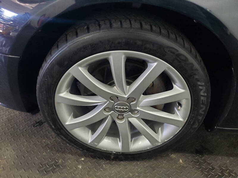 2013 Audi A4 2.0T quattro Premium Plus