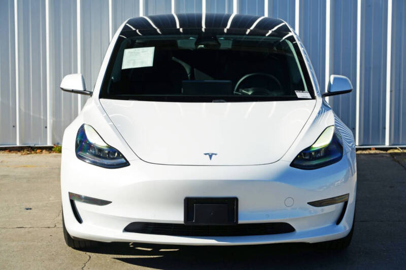 2021 Tesla Model 3 Standard Range Plus