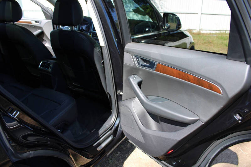 2012 Audi Q5 2.0T quattro Premium Plus