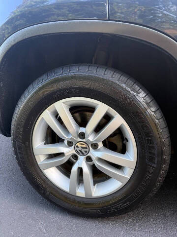 2016 Volkswagen Tiguan 2.0T SE