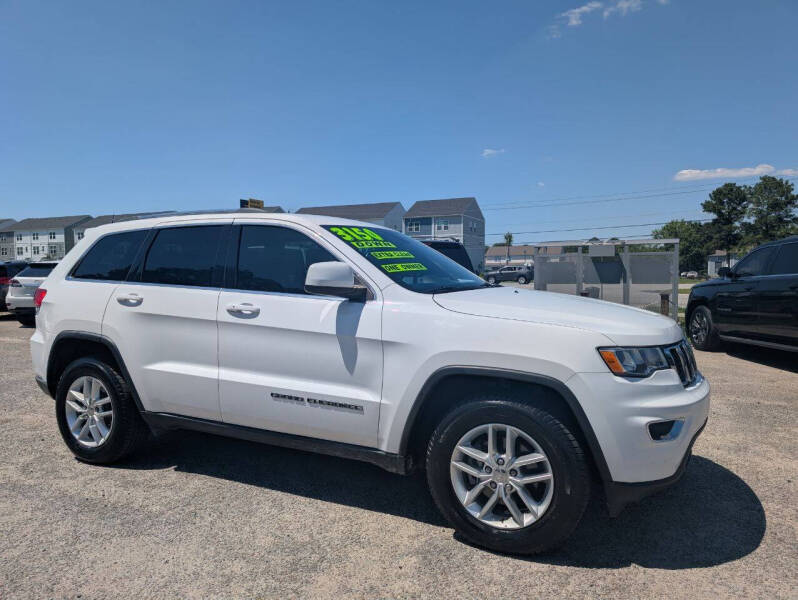 2017 Jeep Grand Cherokee Laredo
