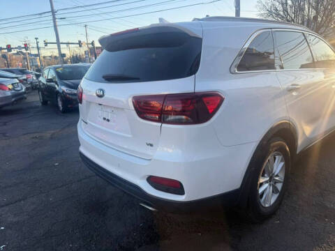 2019 Kia Sorento LX V6